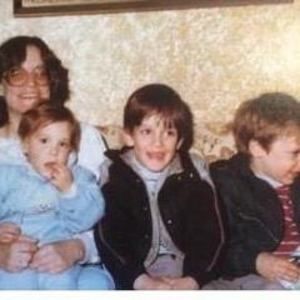 Meet your Posher, Arty